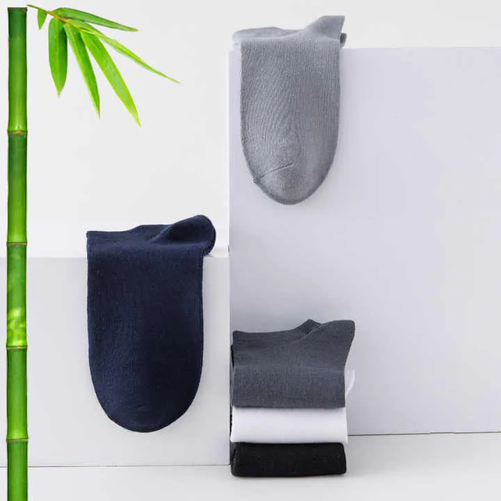 جوارب صيفية من ألياف الخيزران بسعر منخفض . Low Price Summer Bamboo Fiber Socks Casual Work