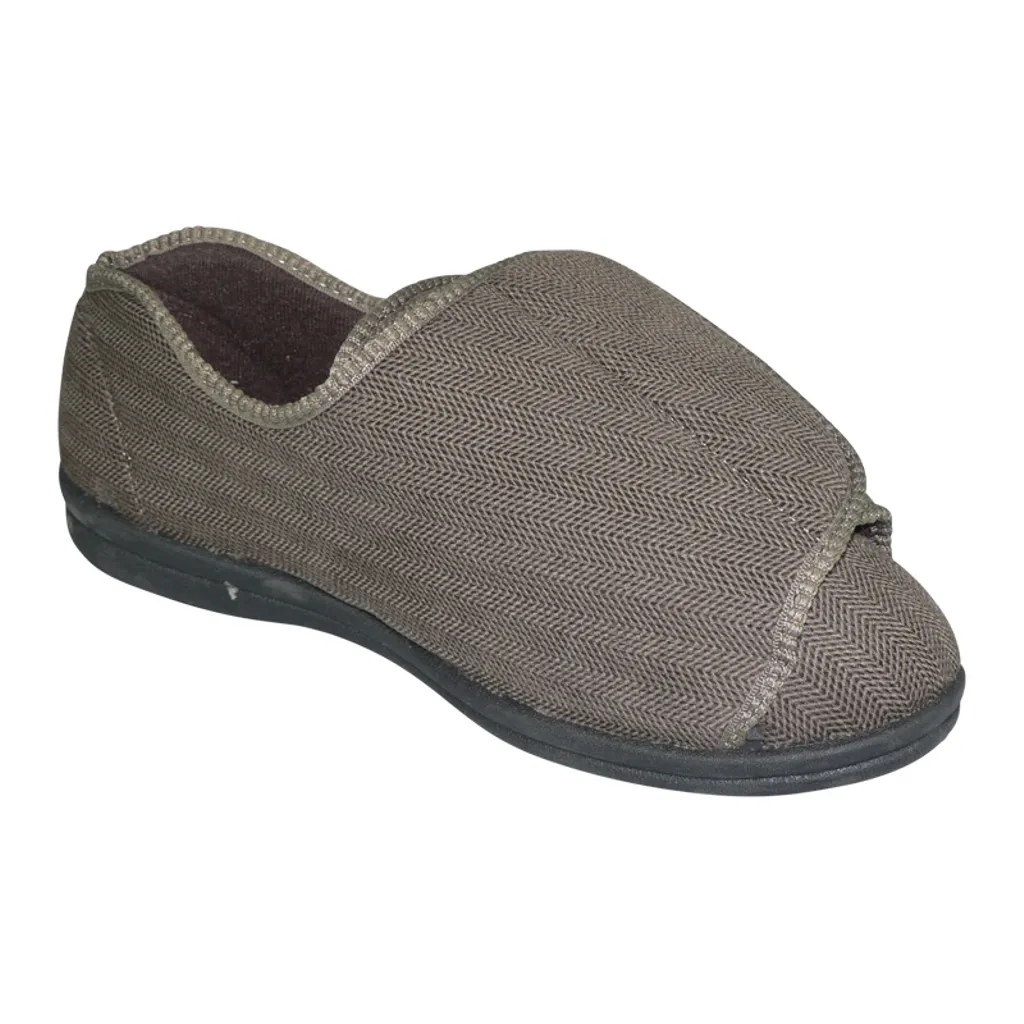 CLINIC Comfort System Men’s Clinic Slipper, Brown, 8