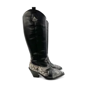Cowboy Boot in Black with Black & White