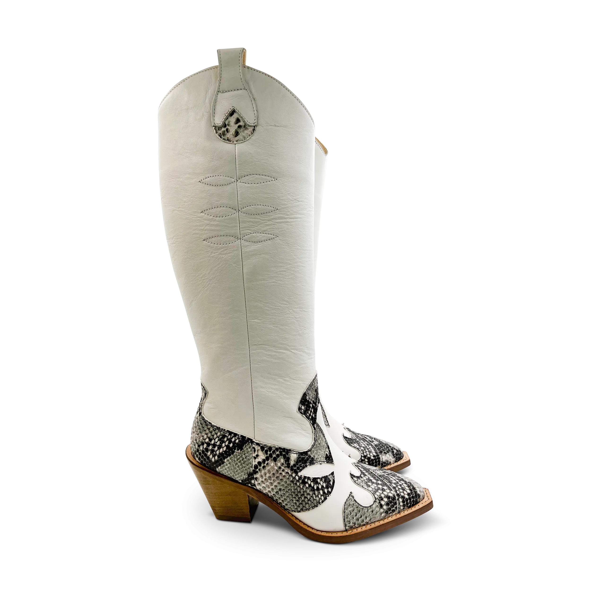 Cowboy Boot in White