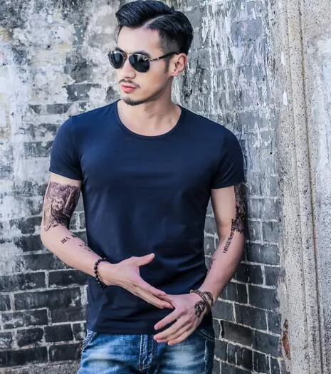 Hot Summer Men’s Bamboo Fiber T-Shirt – Lightweight and Breathable Polyester Blend