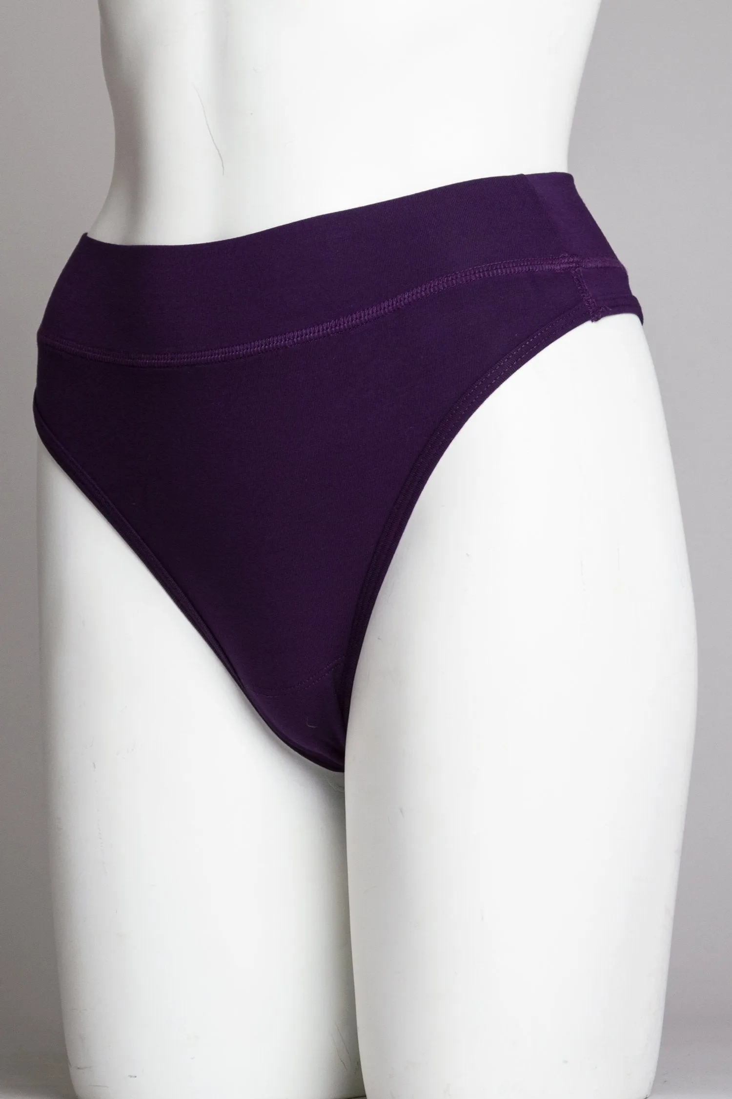 La Thong, Royale, Bamboo