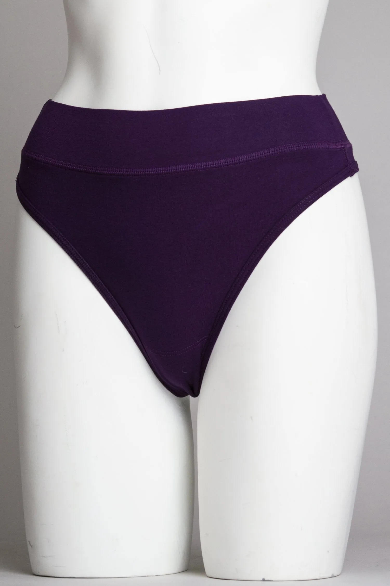 La Thong, Royale, Bamboo