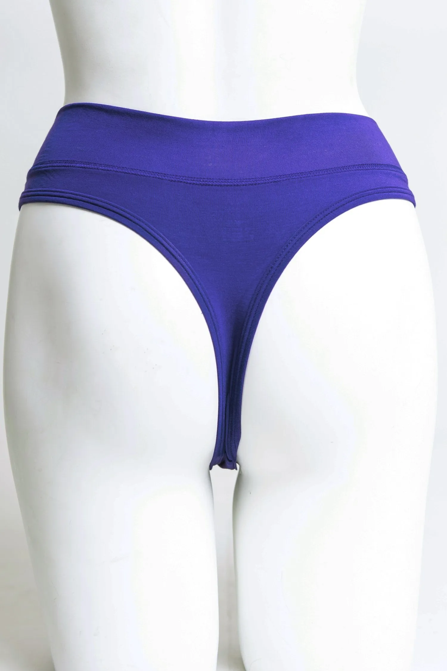 La Thong, Violet, Bamboo