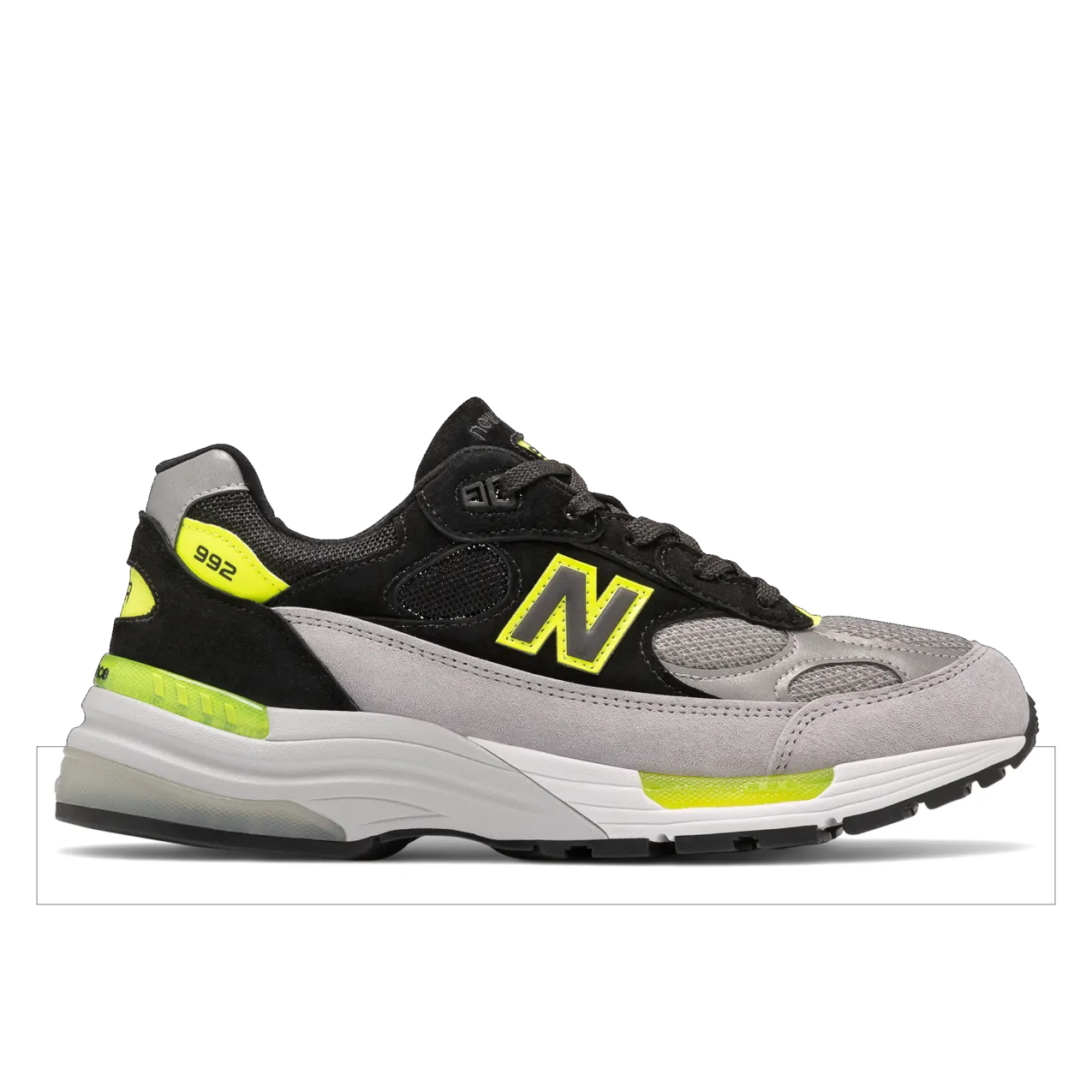NEW BALANCE M992 MADE IN USA Mens Sneakers