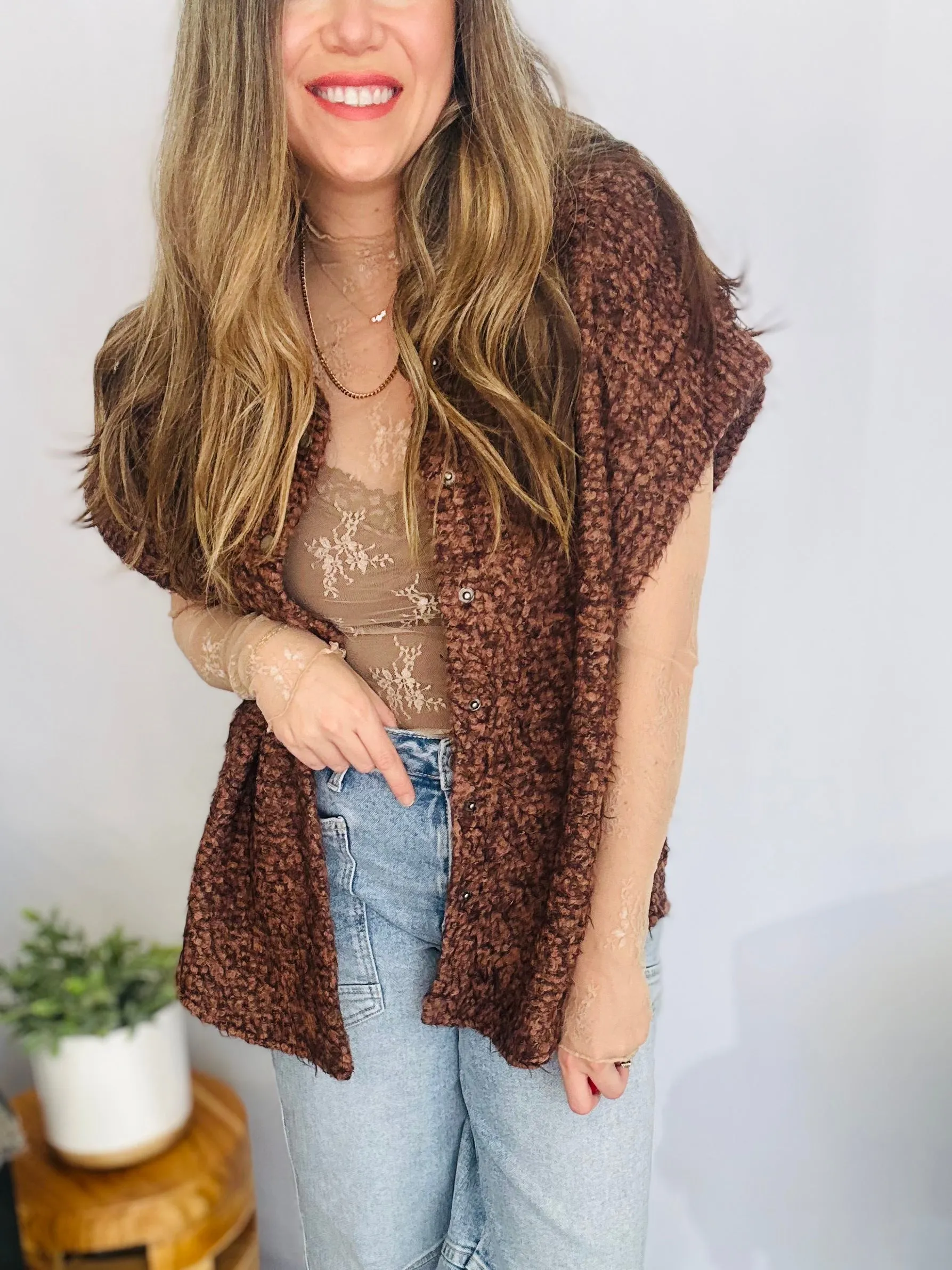 Textured Bouclé Sleeveless Button-Down Shirt Jacket