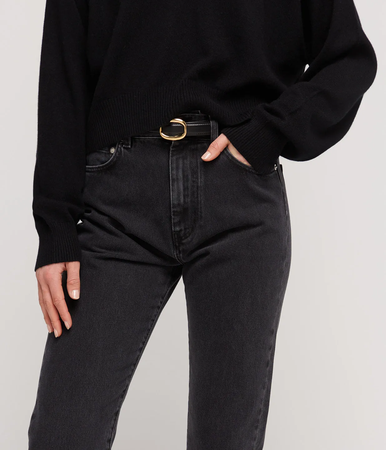 Wular Straight Denim Pants in Washed Grey